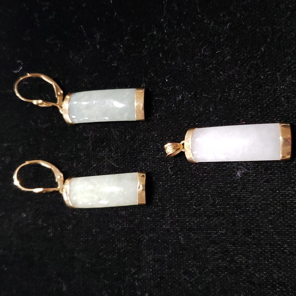 14KT GOLD and Jade Earrings and Pendant Set